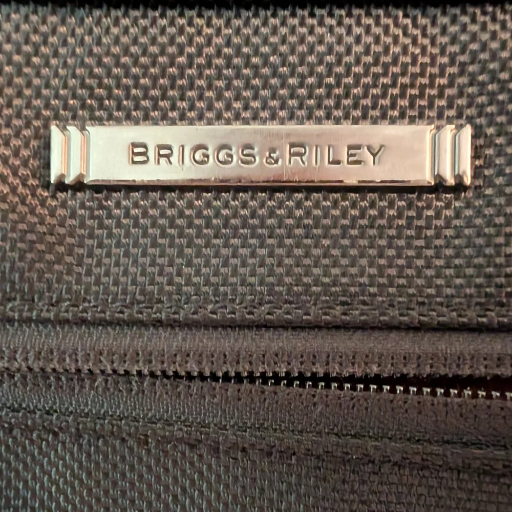 Briggs & Riley Black Expandable Laptop Briefcase Bag